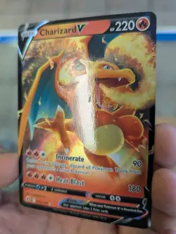 2023 POKEMON CHARIZARD V CROWN ZENITH SET 018/159 HOLOGRAPHIC USED CARD - Image 3