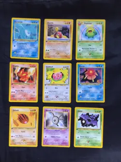 Pokemon Cards: 1st Edition Neo Revelation 9 Card Non-Holo Lot - Image 1