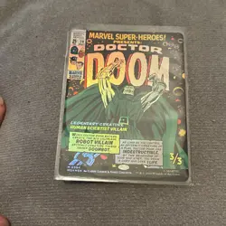 MTG Marvel Super Heroes Doctor Doom Mythic (Borderless) 0394 - Image 4