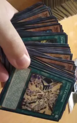 Yu-Gi-Oh 5Ds Card Lot - Over 50 Epic Cards! - Image 4