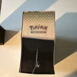 Pokemon Prismatic Evolutions Elite Trainer Box Eevee English 45 Cards 2024 - Image 4