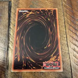 Blue-Eyes White Dragon SDK-001 Starter Deck Kaiba Ultra Rare Holo Yu-Gi-Oh! (1) - Image 3