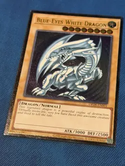 Konami Yu-Gi-Oh! Blue-Eyes White Dragon OP28-EN001 Ultimate Rare Holo Unl - Image 2