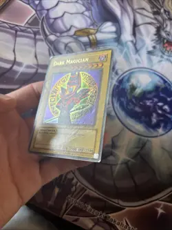 (47) Dark Magician - LOB-005 - Ultra Rare - Unlimited Edition - YuGiOh HP - Image 3