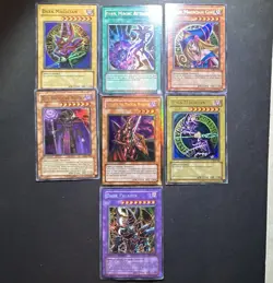 Yu-Gi-Oh! 7-Card Foil/Holo Lot Dark Magician Set! - Image 1