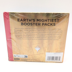 Magic The Gathering Marvel Super Heroes Collector Booster Box 12 Packs - Image 2