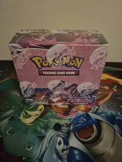 POKEMON - SWORD & SHIELD - FUSION STRIKE - BOOSTER BOX - FACTORY SEALED - Image 1