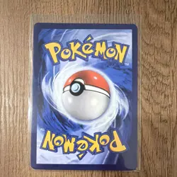Pokemon TCG Flying Pikachu 110/108 Evolutions Secret Rare Regular 2016 40HP - Image 2