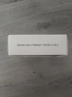 Secret Lair Drop: Secret Lair x Fallout: S.P.E.C.I.A.L. (Non-Foil Edition) - Image 1