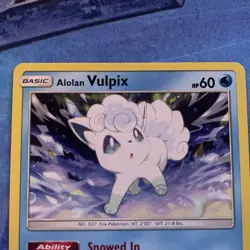 Pokemon Card Alolan Vulpix Cosmic Eclipse Common 39/236 Near Mint - Image 2