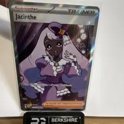 Pokemon Jacinthe Full Art Holo Ultra Rare Trainer-Supporter POR 107/089 - Image 2