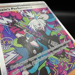 Roxie's Performance 121/086 [NM] - Chaos Rising - Special Illustration Rare Holo - Image 5