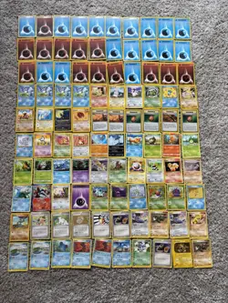 ***HEAVILY PLAYED POKEMON VINTAGE CARD COLLECTION***200+ CARD LOT - Image 1