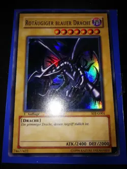 Yugioh Rotaugiger Blauer Drache SDJ-G001 - Ultra Rare 1. Auflage EX - Image 1