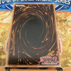 Yugioh Santa Claws PGL2-EN021 1st Edition NM - Image 2