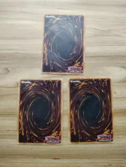 Yu-Gi-Oh! - Winged Kuriboh LV10 3x - Rare - Full Playset - DP1-EN006 - Image 3