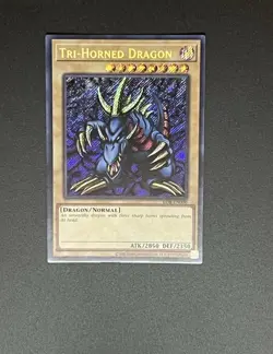 Yugioh Tri-Horned Dragon LOB-EN000 Secret Rare 25th Anniversary NM - Unlimited - Image 1