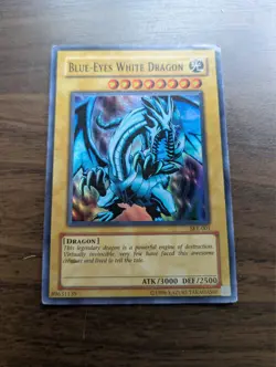 Yu-Gi-Oh! | Blue Eyes White Dragon | Super Rare | SKE-E001 | Light Play - Image 1