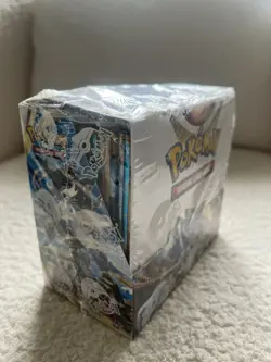 Pokemon Sword & Shield Astral Radiance Booster Display Box - Image 2