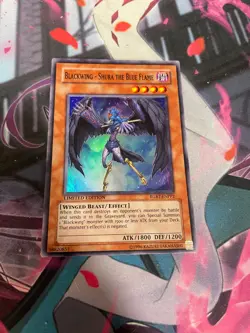 YUGIOH - BLACKWING SHURA THE BLUE FLAME - SUPER RARE - RGBT - LIMITED EDITION NM - Image 1
