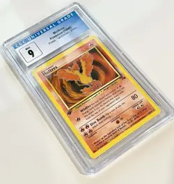 Pokemon TCG Moltres 1st Edition Fossil Rare WOTC 27/62 CGC 9 MINT 1999 - Image 3