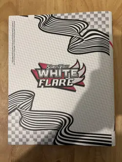 Pokemon TCG Black Bolt & White Flare Bundle (2 Binders, 1 Poster) - New - Image 5