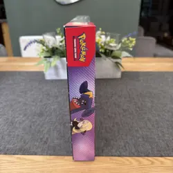 Pokemon TCG Cynthia's Garchomp Ex Premium Collection Box - New & Sealed - Image 4
