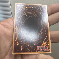 Blue-Eyes White Dragon OP28-EN001 Ultimate Rare Lightly Played - Image 3