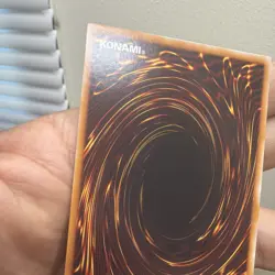 Blue-Eyes White Dragon OP28-EN001 Ultimate Rare Lightly Played - Image 4