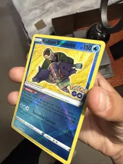Pokemon TCG Radiant Blastoise Holo Card 018/078 Pokemon Go Rare, Near Mint/Mint - Image 3