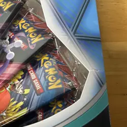 Pokemon TCG Salamence ex & Reshiram ex Premium Collection - Image 3