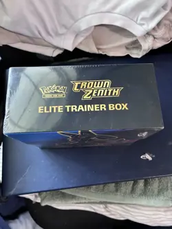 Pokemon TCG Crown Zenith ETB Sealed - Image 3