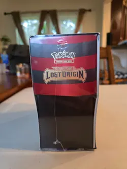 Pokemon TCG: Sword & Shield Lost Origin Elite Trainer Box (8 Packs per Box,... 820650850714 - Image 4