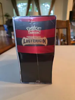 Pokemon TCG: Sword & Shield Lost Origin Elite Trainer Box (8 Packs per Box,... 820650850714 - Image 5