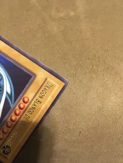 YuGiOh *SPANISH* Blue-Eyes White Dragon 1st Edition BIK-S001 Lightly Played - Image 3