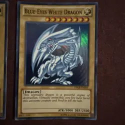 Blue-Eyes White Dragon DPKB-EN001 - Super Rare - Yugioh and lc01-en004 limited - Image 2
