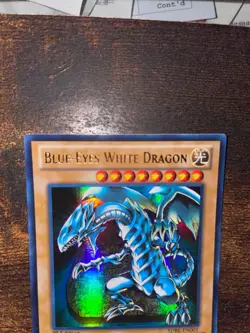 Blue-Eyes White Dragon - SDBE-EN001 - 1st Edition - Ultra Rare - LP - Image 2