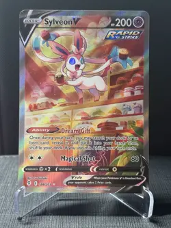 Sylveon V (Alternate Full Art) SWSH07: Evolving Skies Holo 184/203 Pokemon TCG - Image 1
