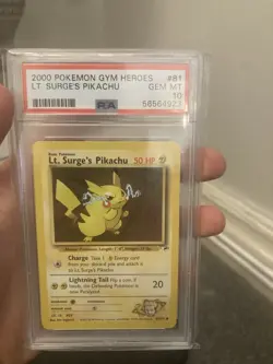 PSA 10 GEM MT 2000 Pokemon Gym Heroes Lt. Surge's Pikachu 081/132 - Image 3
