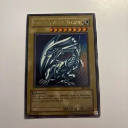 Konami Blue-Eyes White Dragon SDK-001 Kaiba Ultra Rare Unlimited - Image 1