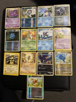 Vintage/Mid Era Mixed Pokemon 13 Card Lot - Image 1