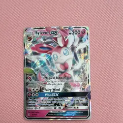 The Pokemon Company Sylveon GX 92/145 Guardians Rising UR Holo EN 2017 HP200 - Image 3