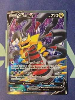 Giratina V (Full Art) 185/196 - Pokemon Lost Origin (Near Mint) - Image 1