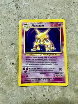 Pokemon Alakazam 1/102 Holo Rare Base Set Unlimited Trading Card (1999) - Image 1