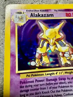 Pokemon Alakazam 1/102 Holo Rare Base Set Unlimited Trading Card (1999) - Image 2