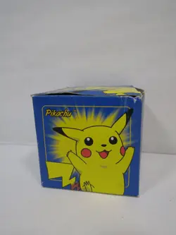 1999 Burger King Pokemon Pikachu 23K Gold Plated Card Open Box Complete - Image 5