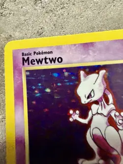Pokemon Mewtwo Holo 10/102 Base Set Unlimited Rare Card WOTC 1999 - Image 4