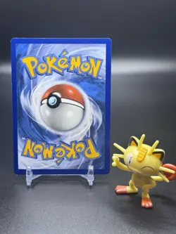 Mew 011/025 Pokemon Celebrations Holo - LP - Image 2