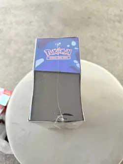 Pokemon TCG Chaos Rising Elite Trainer Box New & Sealed - Image 2