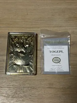 Pokemon Togepi 23 Karat Gold Plated Trading Card with Sealed COA - Burger King - Image 1